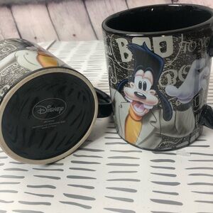 Disney Goofy Black and Gray Mug